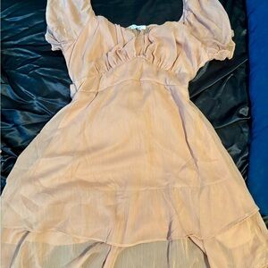 Elegant Peach Dress with Puff Sleeves